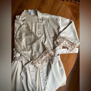 Selby Rae Satin and Lace Robe S/M